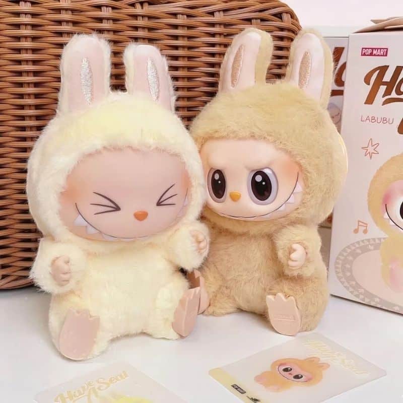 Peluche Labubu Assis en Boîte Mystère